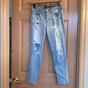 Hollister Low Rise Boyfriend Destroyed Denim